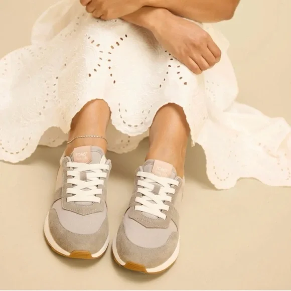 TOMS Women's TRVL Lite Retro Sneaker Suede Slip-On Elastic Lace Drizzle Grey 7.5 - Picture 12 of 12